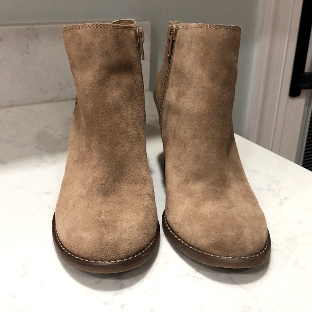 Lucky Brand Tan Ankle Boots